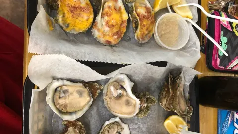 Lynn's Quality Oysters in Franklin County