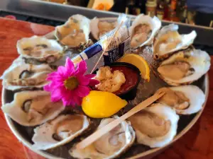 Mama's On the Half Shell