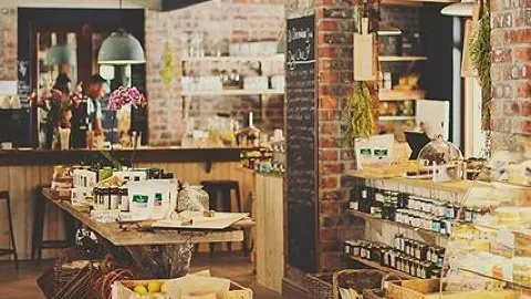 Chardonnay Deli Constantia in Constantia