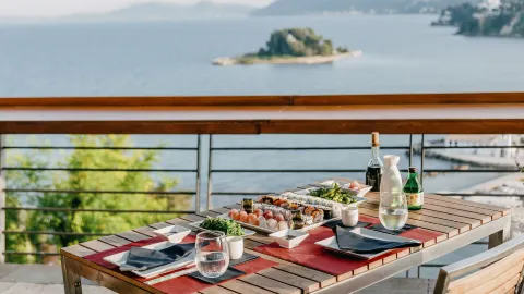 Kukutsi Sushi Bar in Corfù