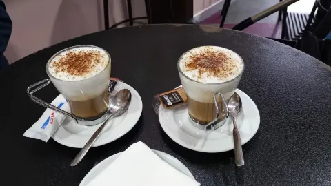 Artesanos Del Café Y Te in 알코르콘