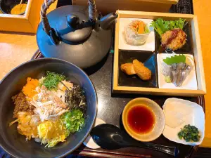 黒豚料理 寿庵 荒田店