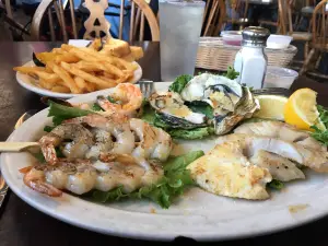Captain's Choice Family Fish House