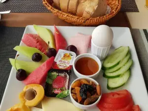 Mojo Restaurant & Bar