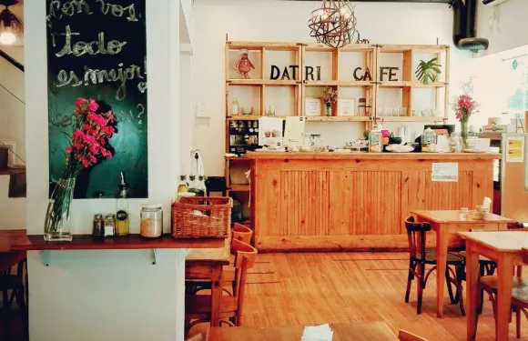 Datri Cafe
