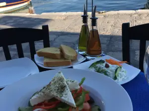 Four Seasons Restaurant