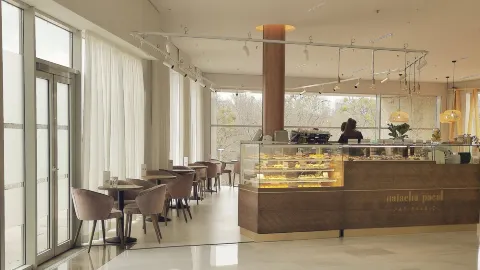 Natacha Pacal patisserie Aupark in Bratislava