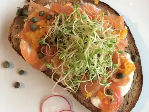 Field & Fire Cafe