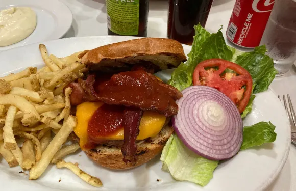 Mo's Grill