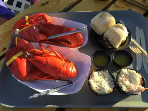 Shaw's Fish & Lobster Wharf