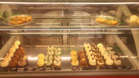 Ginger Tea & Cakes in Trieste