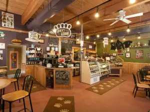 Bear's Paw Bakery