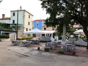 GARDEN-Slasticarnica-Eiscafe