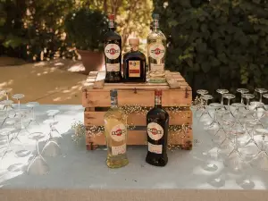 La Manzana de Adan Avda