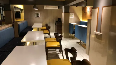 Cafe Tato Panjim in 果阿