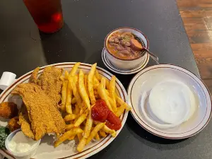 Pilot House Restaurant & Catering