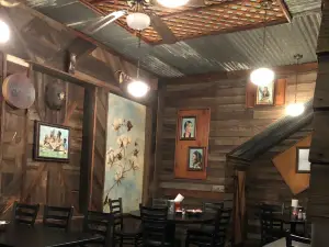 Rockett Cafe & Club