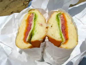 Colombo's Deli
