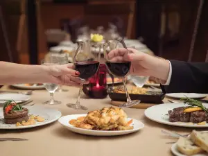 Scarlet's Steaks & Seafood