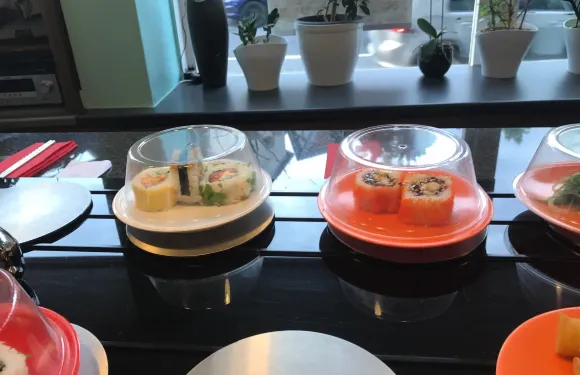 Hikari Gold Sushi