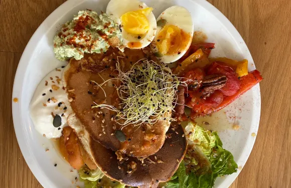 Roslina Café