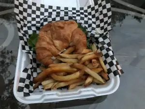 Bonitaville Restaurant