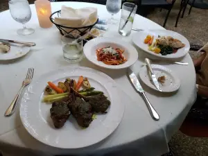 La Grotta Ristorante Italiano