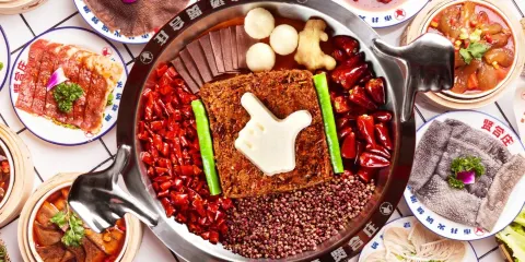 賢合莊鹵味火鍋(阜南店)