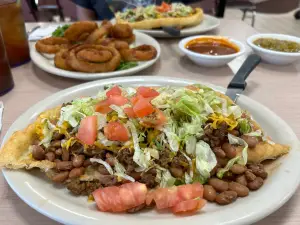 Earl's Restaurant