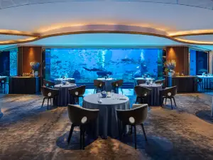 OSSIANO UNDERWATER RESTAURANT & BAR