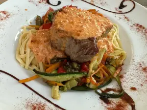 Chez Mon Cousin Alphonse