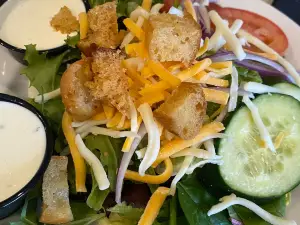 Lucky's Blindfish Grill