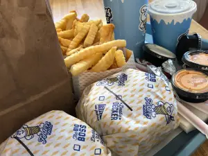 Fosters Freeze