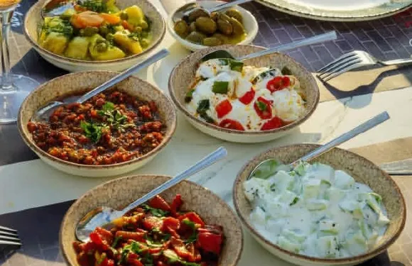 Bay Riza Restaurant