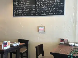 クアトロ（quattro）