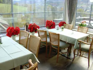 Cafe Blanke
