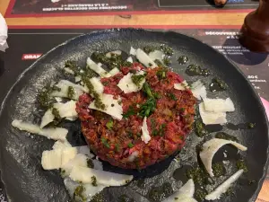 Hippopotamus Steakhouse
