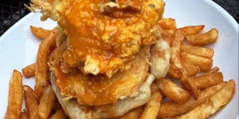 Arnold's Bar & Grill