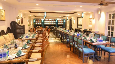 Bonne Vie Steak House Restaurant in ไฮฟอง