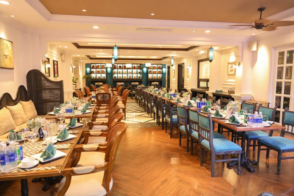 Bonne Vie Steak House Restaurant