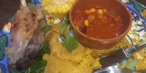 Pepes Cantina