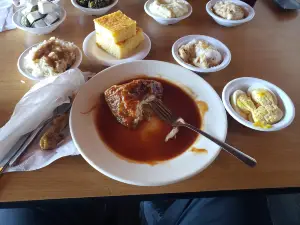 Big Ed's Garner Restaurant