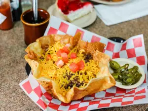 Ms. Nita's Diner