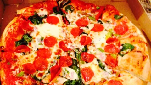 Corolla Pizza & Deli in Corolla