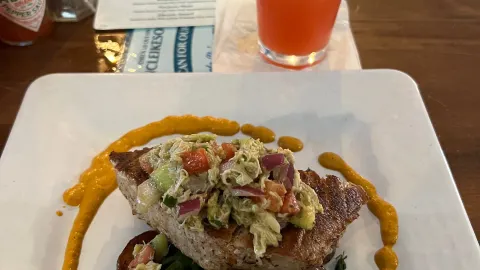 Uncle Ike's Sandbar & Grill in Corolla