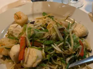 Lucky Palace Chinese Restaurant