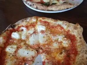 Pizza Brutta