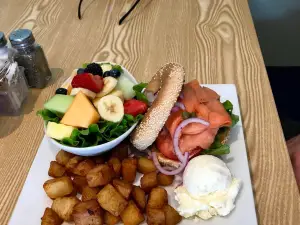 EGGSPRESS DORVAL DÉJEUNER & DINER