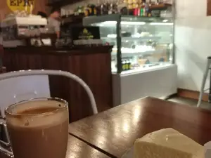 Epic Cafe Coron