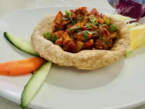Indian Restaurant Chilli La Duquesa